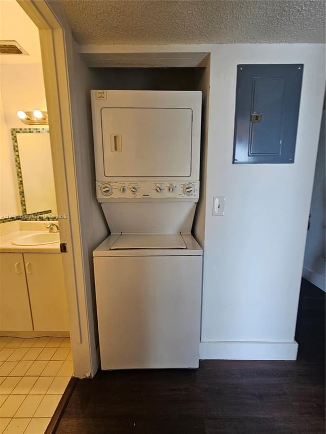 1002 Adams Ave # 1002E, Homestead FL 33034 - Homestead, FL - Photo 5