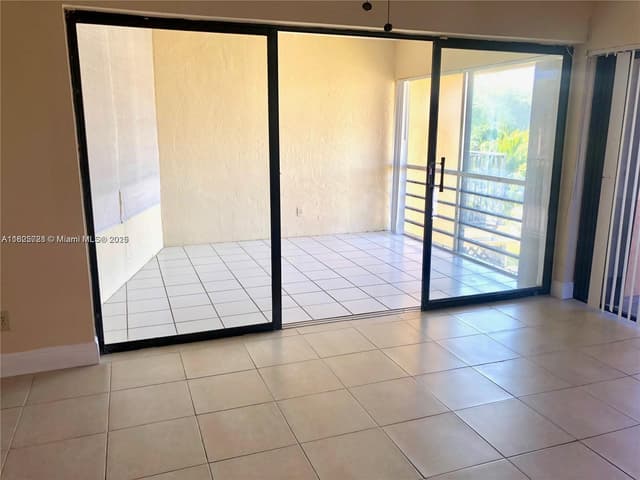 5995 Washington St # 233, Hollywood FL 33023 - Hollywood, FL - Photo 4