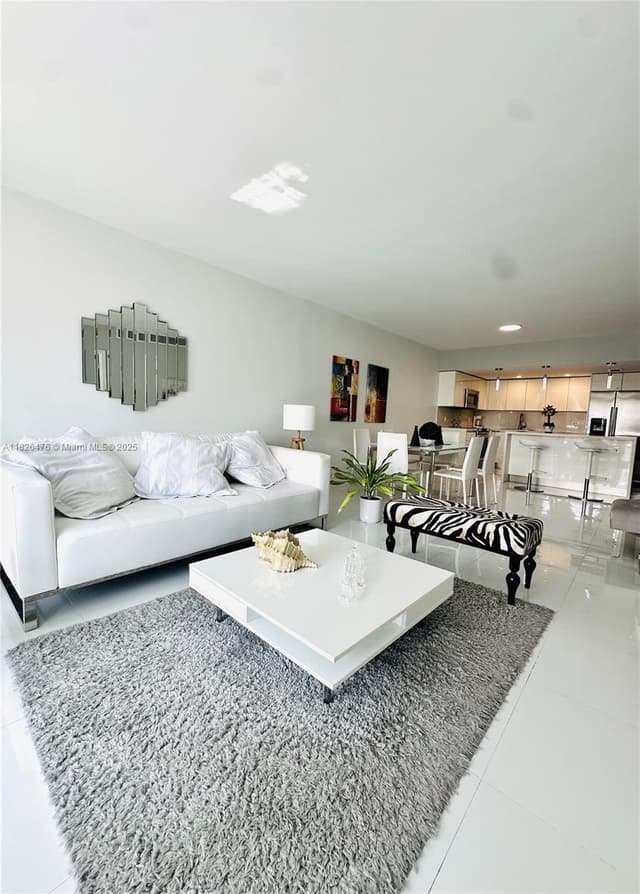19390 Collins Ave # 911, Sunny Isles Beach FL 33160 - Sunny Isles Beach, FL - Photo 7