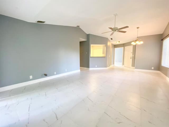 815 W Boynton Beach Boulevard # 201, Boynton Beach FL 33426 - Boynton Beach, FL - Photo 6