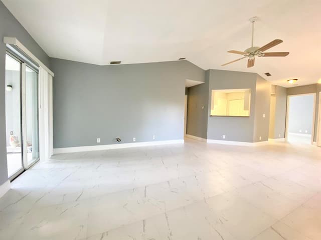 815 W Boynton Beach Boulevard # 201, Boynton Beach FL 33426 - Boynton Beach, FL - Photo 5