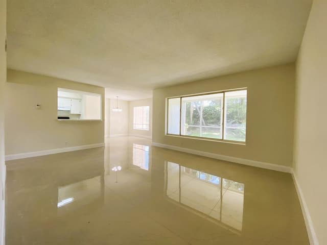815 W Boynton Beach Boulevard # 102, Boynton Beach FL 33426 - Boynton Beach, FL - Photo 7