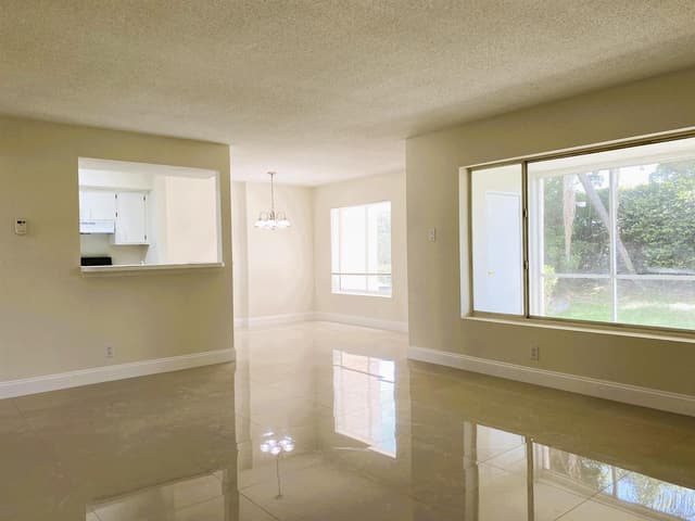 815 W Boynton Beach Boulevard # 102, Boynton Beach FL 33426 - Boynton Beach, FL - Photo 5