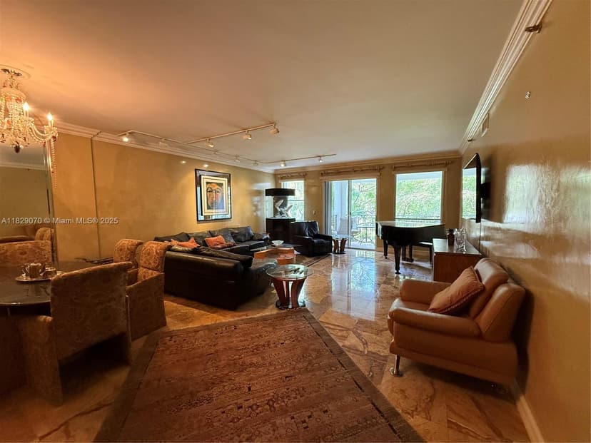 3700 Island Blvd # C203, Aventura FL 33160