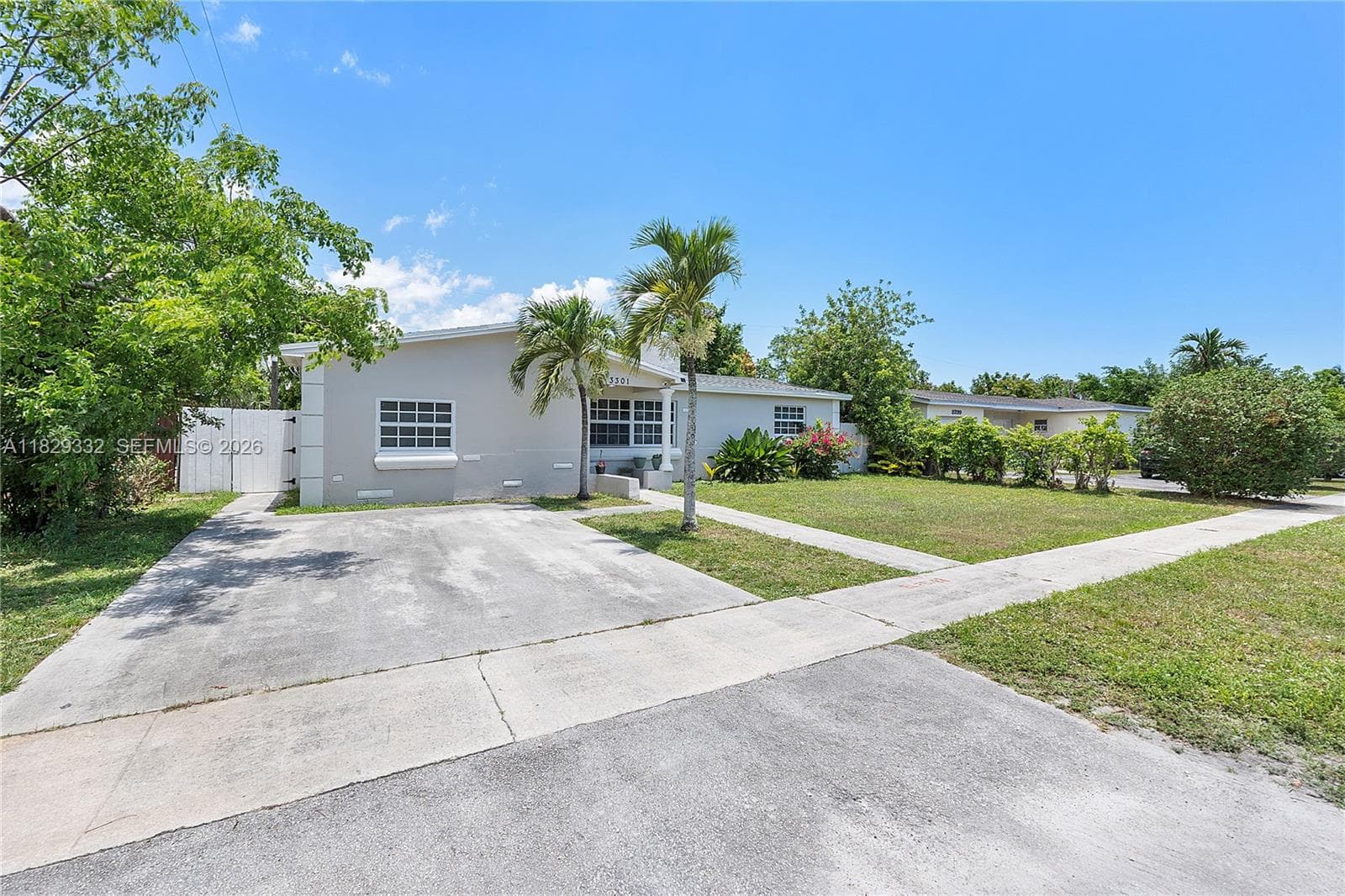 3301 NW 42nd St, Lauderdale Lakes FL 33309 - Lauderdale Lakes, FL - Photo 1