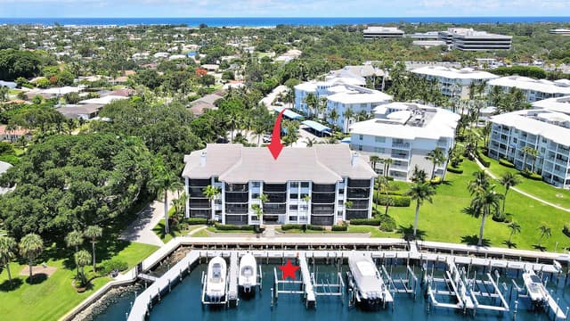 543 Bay Colony Drive N Slip 8, Juno Beach FL 33408 - Juno Beach, FL - Photo 4