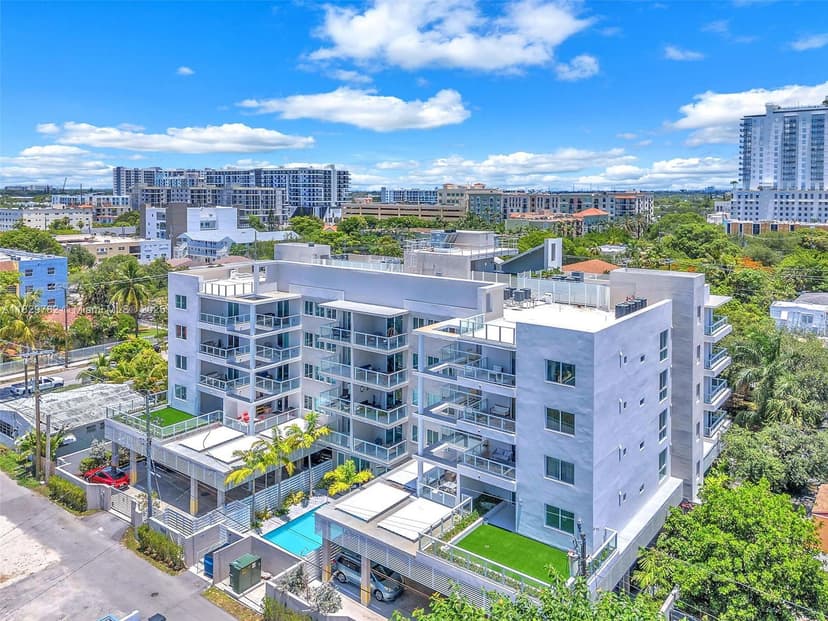 1850 monroe # 406, Hollywood FL 33020