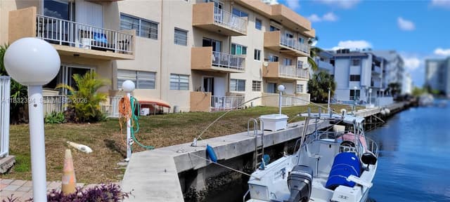3522 NE 171st St # 104, North Miami Beach FL 33160 - North Miami Beach, FL - Photo 3