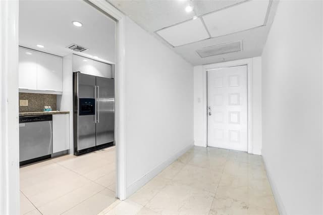 535 Oaks Drive # 508, Pompano Beach FL 33069 - Pompano Beach, FL - Photo 3