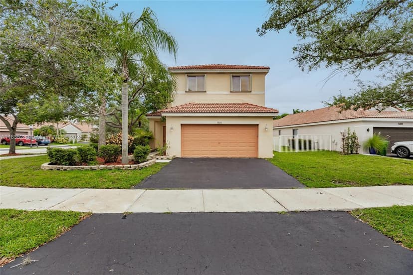 1326 Majesty Ter, Weston FL 33327