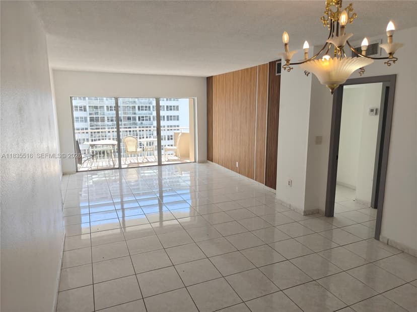 1980 S Ocean Dr # 15C, Hallandale Beach FL 33009