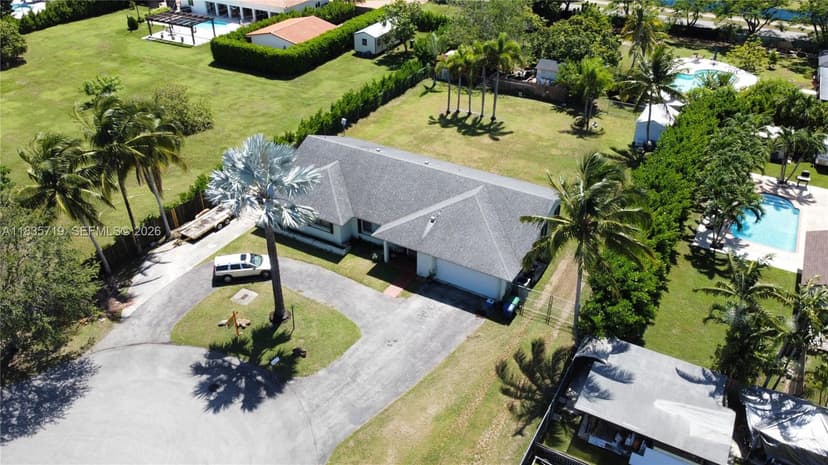 28242 SW 163rd Ct, Homestead FL 33033