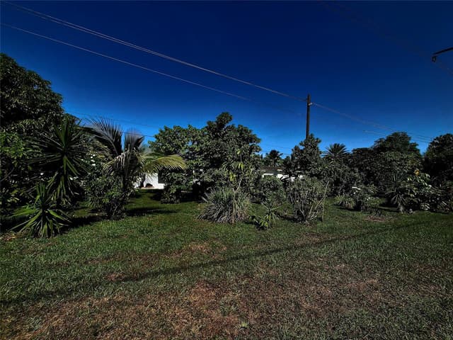 1390 NW 70th Lane, Margate FL 33063 - Margate, FL - Photo 5