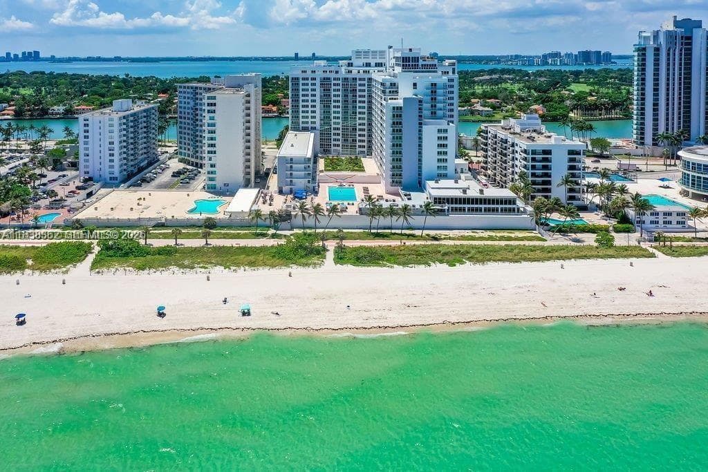 5401 Collins Ave # 514, Miami Beach FL 33140 - Miami Beach, FL - Photo 1