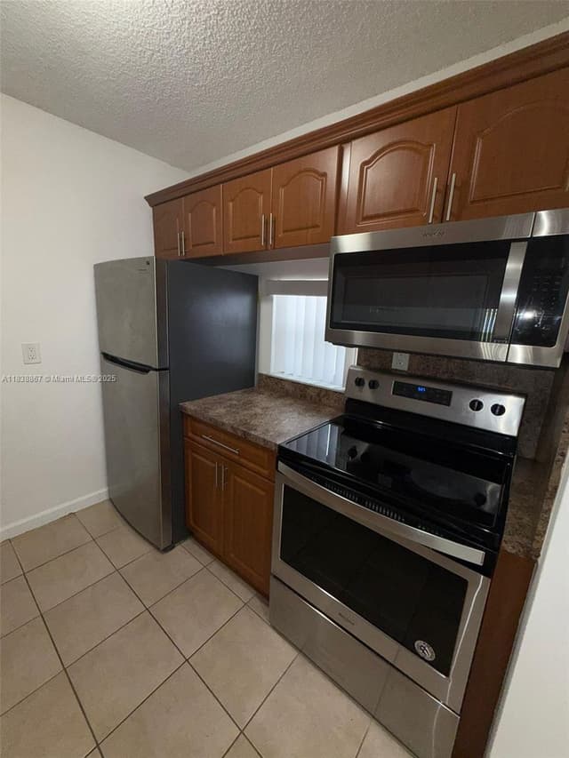 8560 N Sherman Cir # 105, Miramar FL 33025 - Miramar, FL - Photo 4
