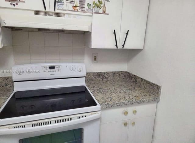 5755 W 20 Ave # 206, Hialeah FL 33012 - Hialeah, FL - Photo 6