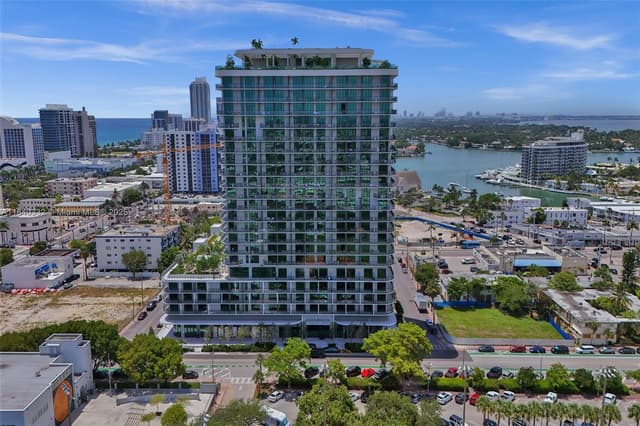 580 72nd St # 1208, Miami Beach FL 33141 - Miami Beach, FL - Photo 2