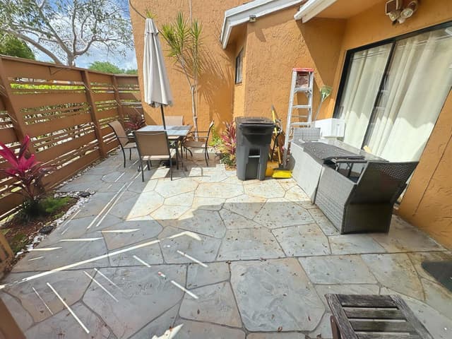 8007 NW 71st Court, Tamarac FL 33321 - Tamarac, FL - Photo 4