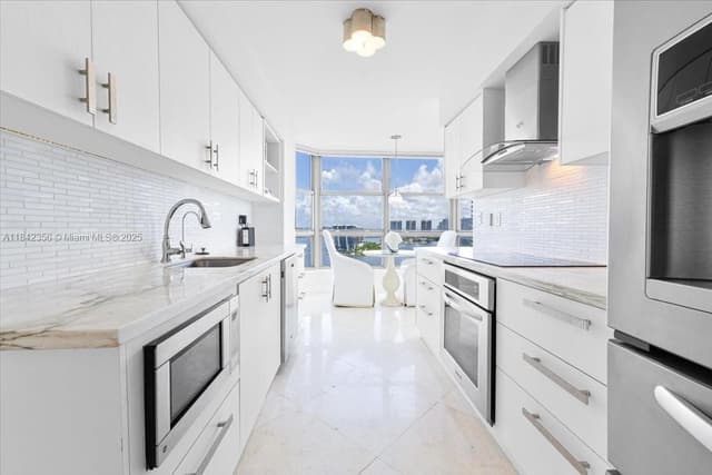 3500 Mystic Pointe Dr # 2101, Aventura FL 33180 - Aventura, FL - Photo 2
