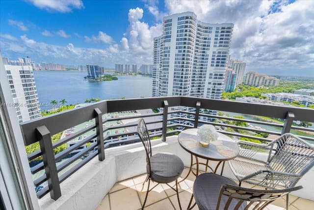 3500 Mystic Pointe Dr # 2101, Aventura FL 33180 - Aventura, FL - Photo 4
