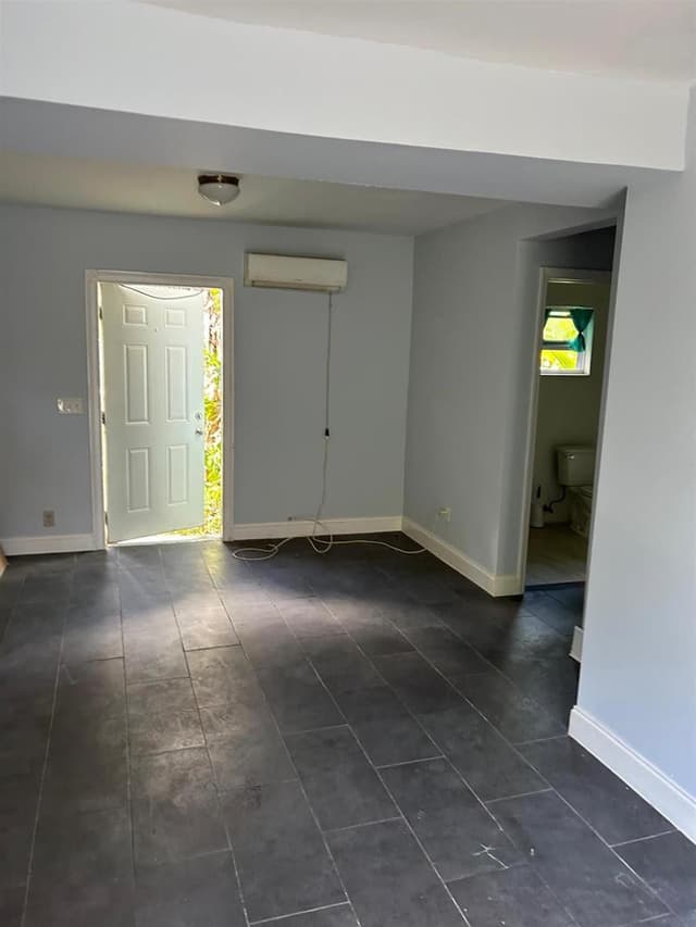 2739 Lincoln Street, Hollywood FL 33020 - Hollywood, FL - Photo 7