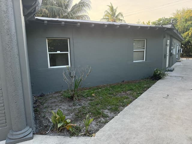 2739 Lincoln Street, Hollywood FL 33020 - Hollywood, FL - Photo 4