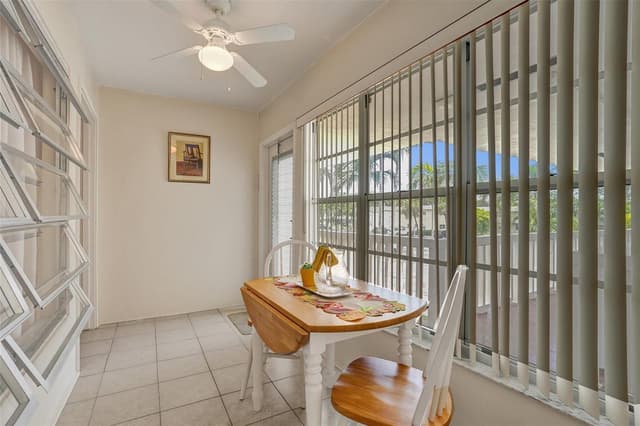 1300 N 12th Court # 4b, Hollywood FL 33019 - Hollywood, FL - Photo 3
