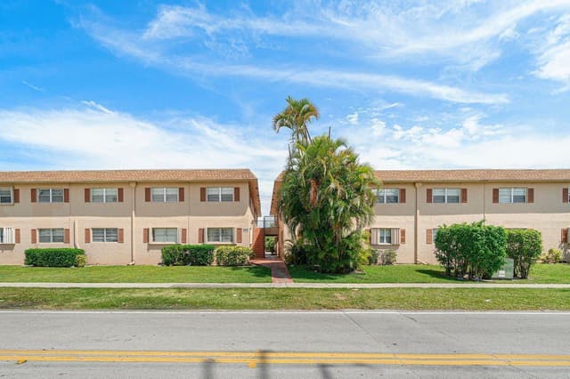 600 SW 2nd 2390 Avenue # 2390, Boca Raton FL 33432 - Boca Raton, FL - Photo 3