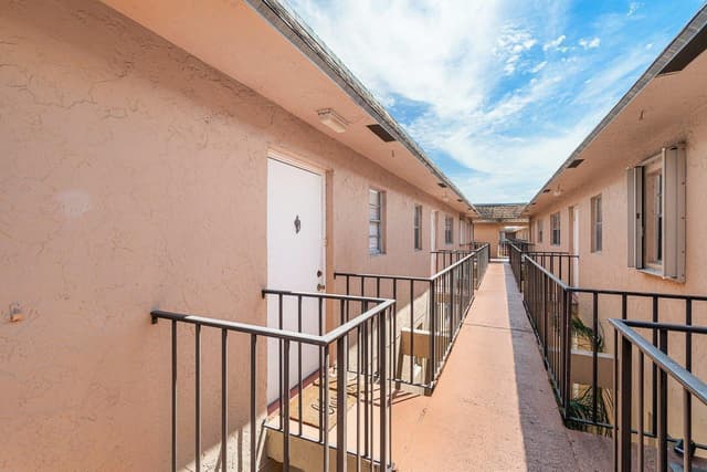 600 SW 2nd 2390 Avenue # 2390, Boca Raton FL 33432 - Boca Raton, FL - Photo 5