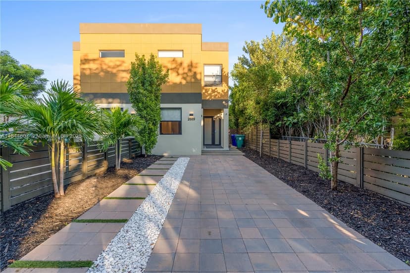 2887 SW 33rd Ave, Miami FL 33133