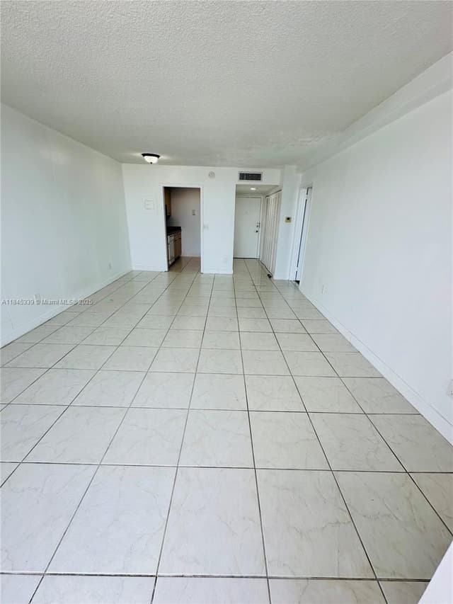 2020 NE 135th St # 807, North Miami FL 33181 - North Miami, FL - Photo 7