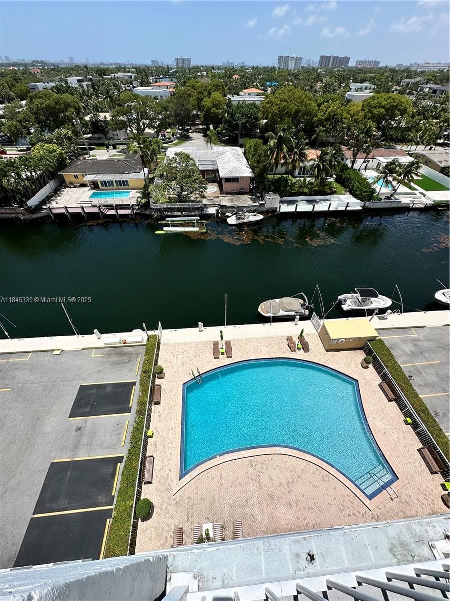 2020 NE 135th St # 807, North Miami FL 33181 - North Miami, FL - Photo 1