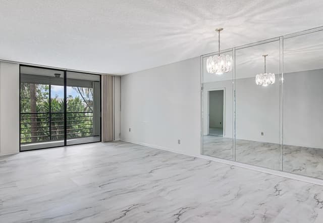 4640 Lucerne Lakes Boulevard # 206, Lake Worth FL 33467 - Lake Worth, FL - Photo 7