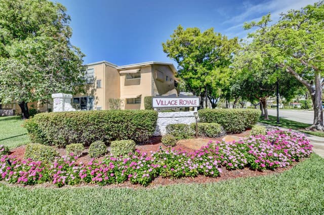2152 NE 1st Way # 205, Boynton Beach FL 33435 - Boynton Beach, FL - Photo 2