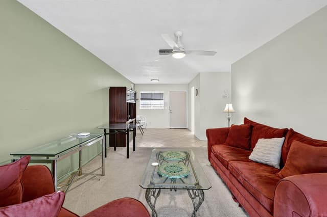 2152 NE 1st Way # 205, Boynton Beach FL 33435 - Boynton Beach, FL - Photo 6