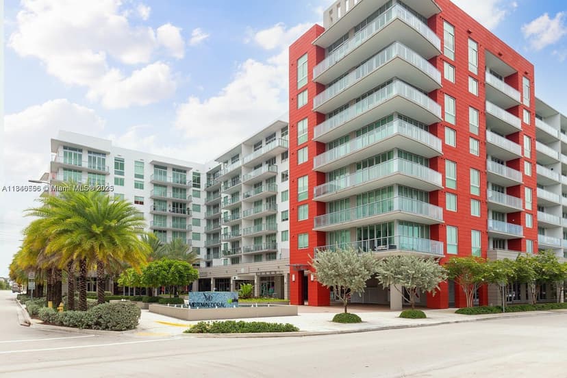7875 NW 107th Ave # 318, Doral FL 33178