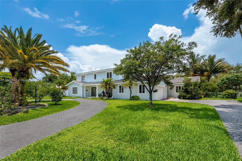 13020 SW 70th Ave, Pinecrest FL 33156