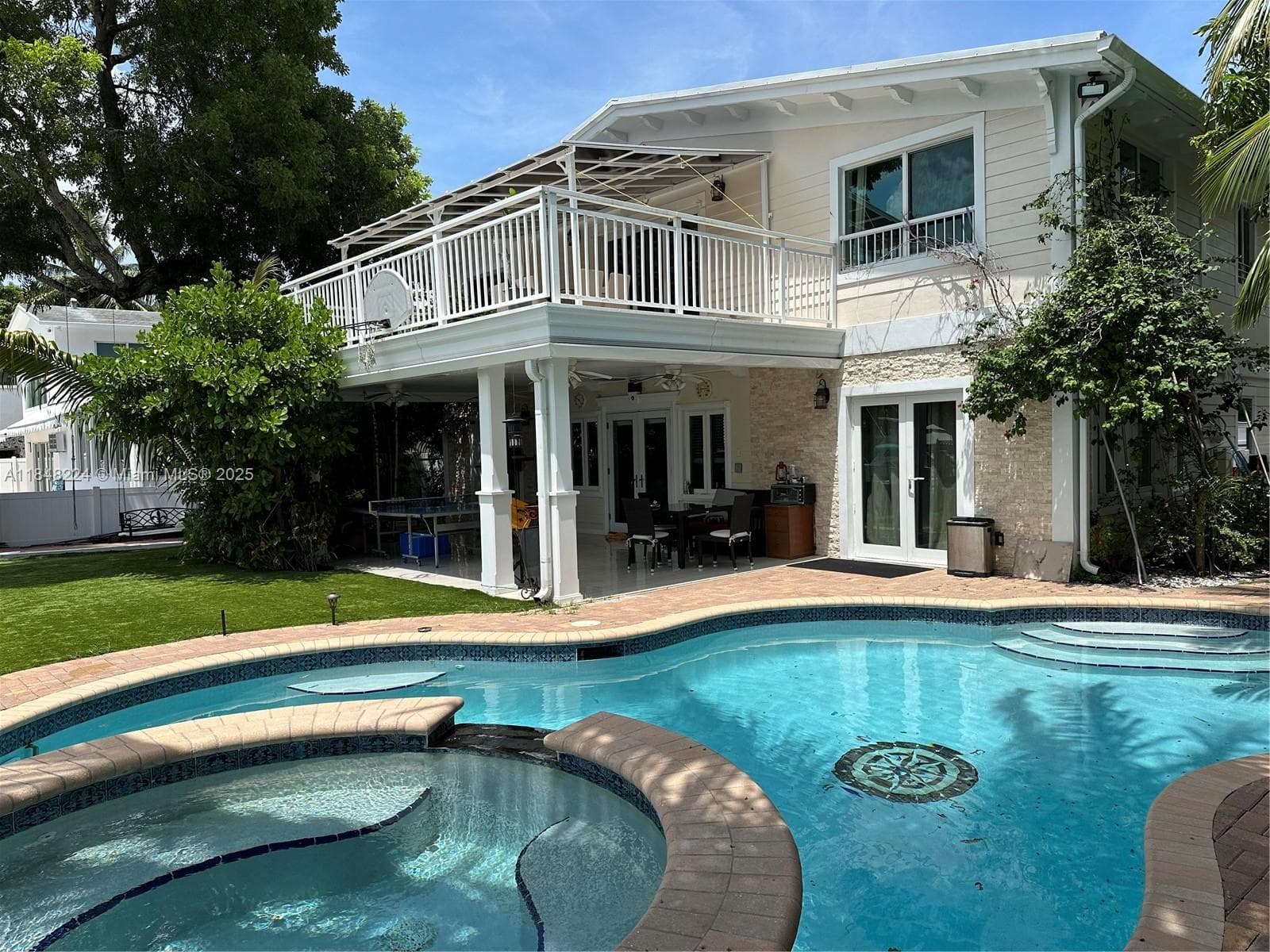 1524 Argyle Dr, Fort Lauderdale FL 33312