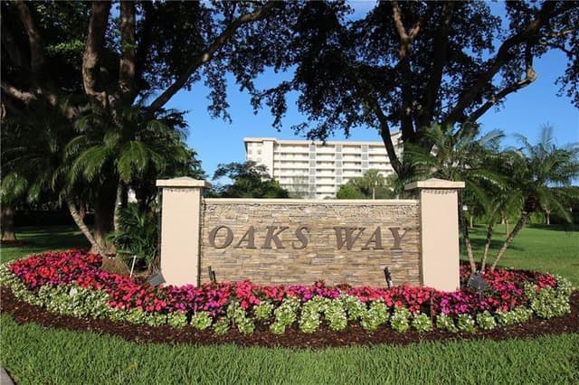 3507 Oaks Way # 307, Pompano Beach FL 33069 - Pompano Beach, FL - Photo 2