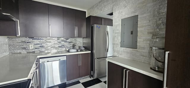 2025 NE 164th St # 914, North Miami Beach FL 33162 - North Miami Beach, FL - Photo 3