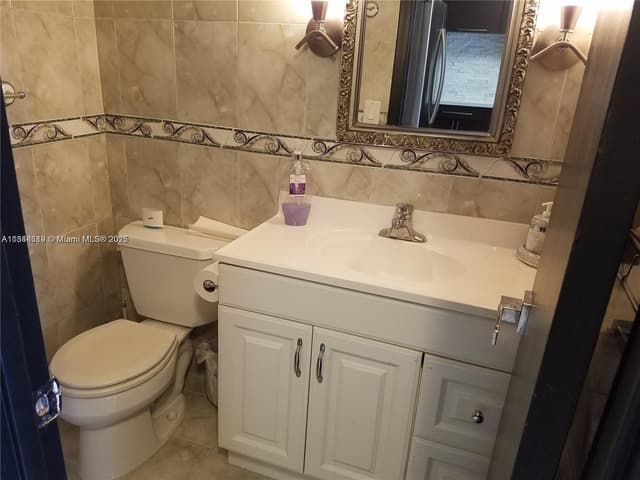 2025 NE 164th St # 914, North Miami Beach FL 33162 - North Miami Beach, FL - Photo 5