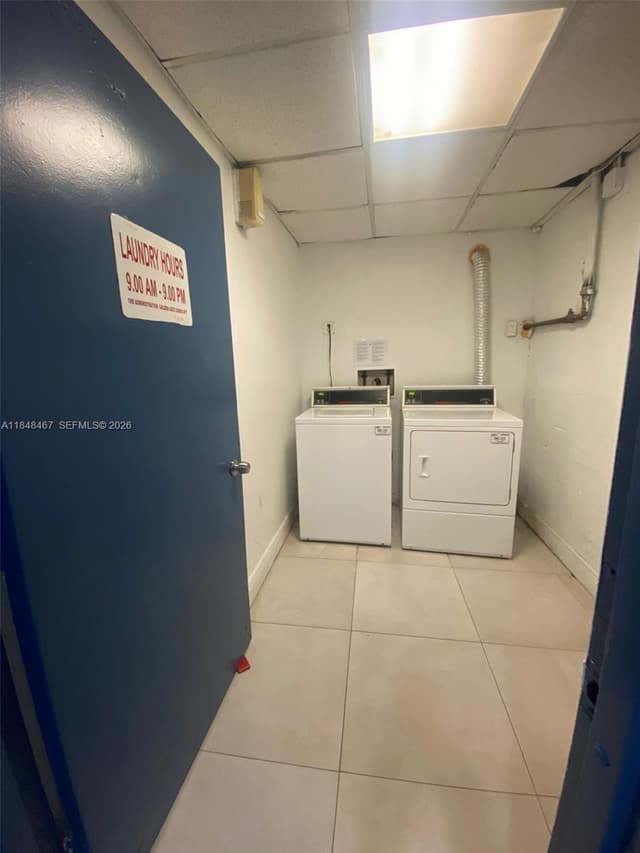 16450 NW 2nd Ave # 404, Miami FL 33169 - Miami, FL - Photo 6