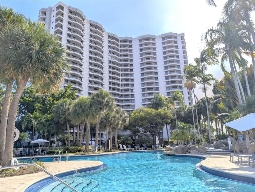 3300 NE 191 st # 1207, Aventura FL 33180