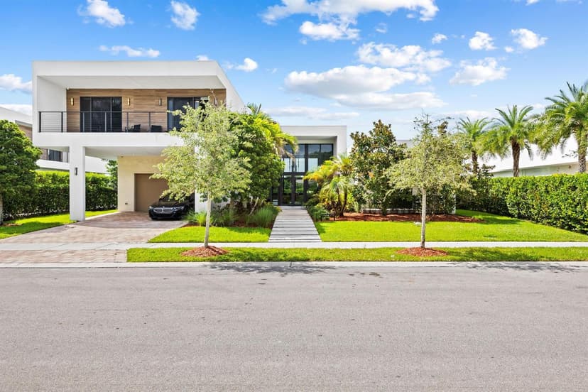 16768 Natures Way, Weston FL 33326