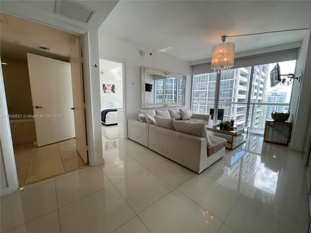 485 Brickell Ave # 3711, Miami FL 33131 - Miami, FL - Photo 4