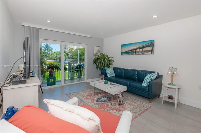 1631 NE 114th St # 112, Miami FL 33181 - Miami, FL - Photo 5