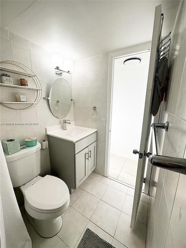 2750 NE 183rd St # 1404, Aventura FL 33160 - Aventura, FL - Photo 6