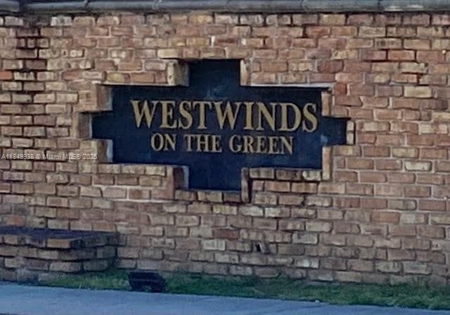 241 Wimbledon Lake Dr # 241, Plantation FL 33324