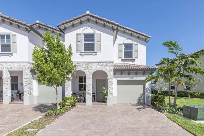 12561 NW 23rd Pl, Miami FL 33167