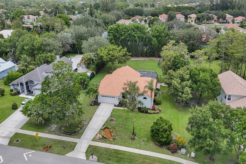 4300 Hunting Trail, Lake Worth FL 33467